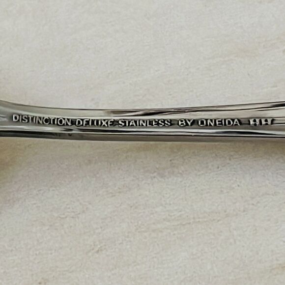 8pc ONEIDA Winter Hill Stainless Cocktail/Seafood Fork 6” Distinction Deluxe Can - Picture 4 of 9